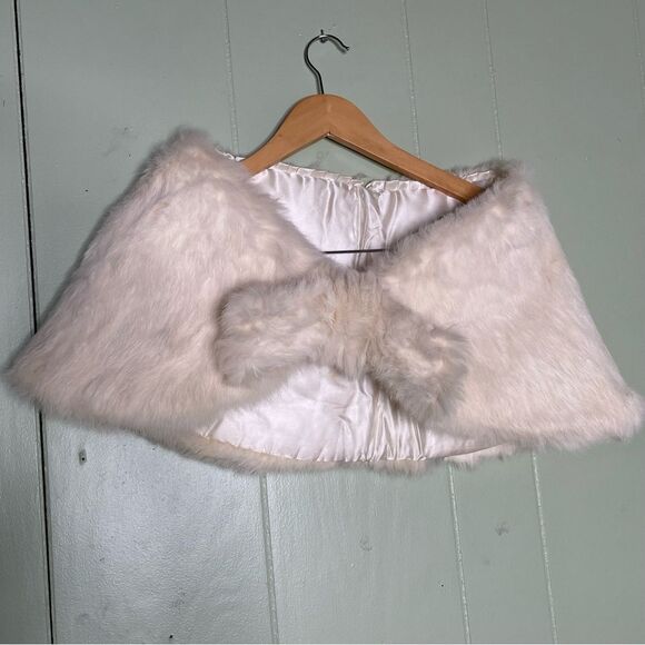 Vintage 60s Fox Fur Stole Bridal Wedding Shawl Stole Wrap Plush Real MCM Cape OS - Picture 1 of 8
